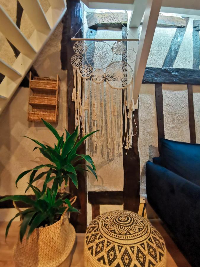 부르주 Loft Atypique Au Calme Avec Cour Privative 아파트 외부 사진