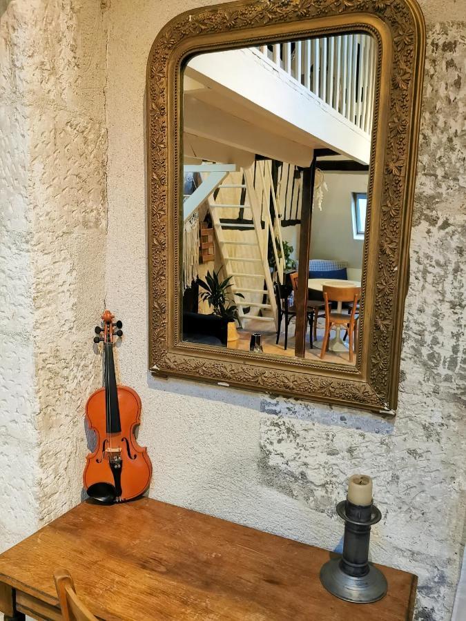 부르주 Loft Atypique Au Calme Avec Cour Privative 아파트 외부 사진