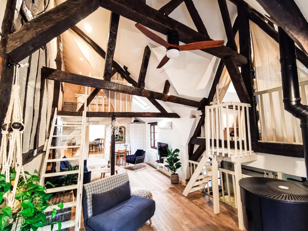 부르주 Loft Atypique Au Calme Avec Cour Privative 아파트 외부 사진